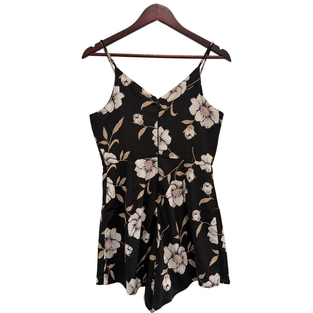 Lulus Magical Meadow Floral Print Skort Dress Romper Size S Flirty - Picture 6 of 9